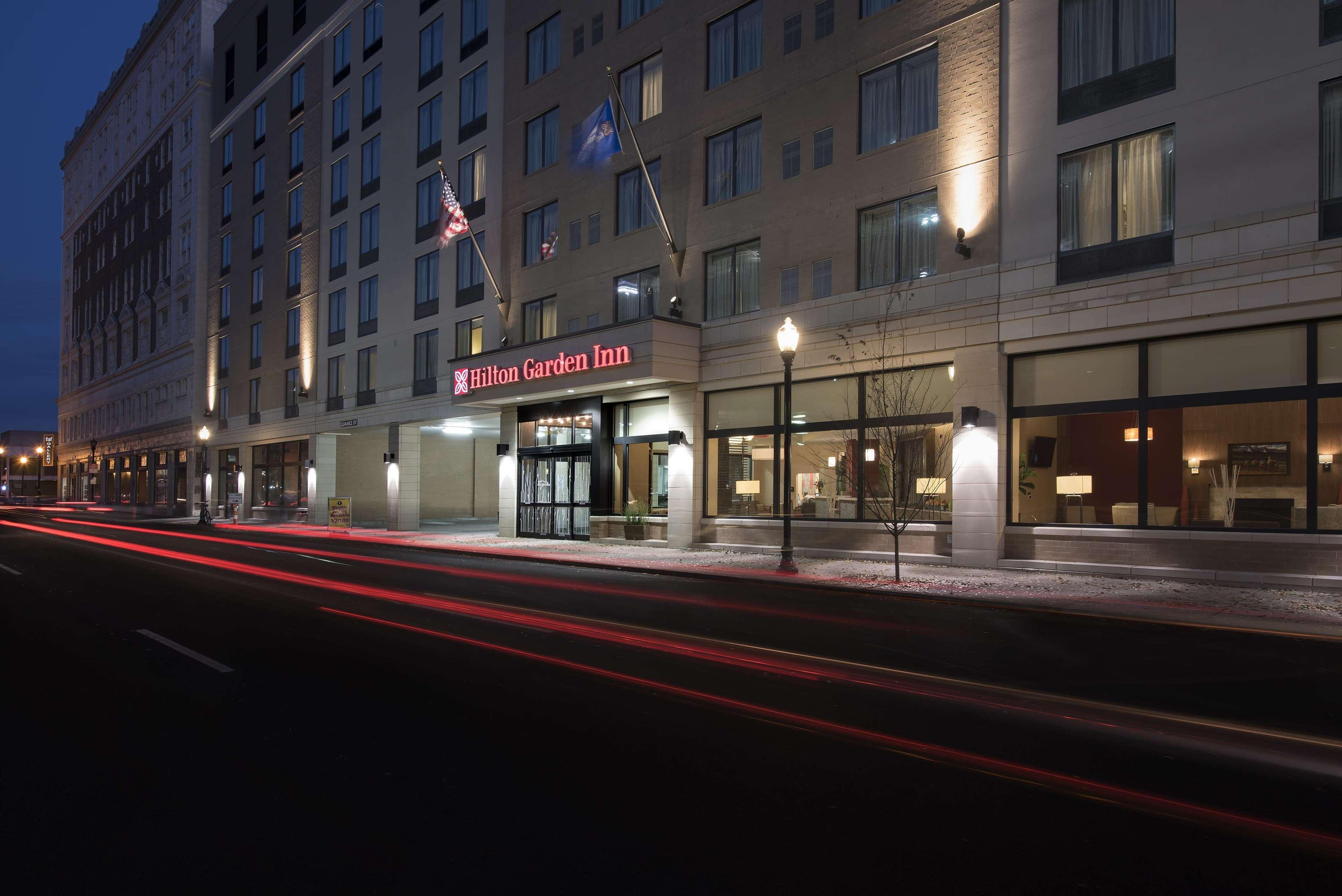 Hilton Garden Inn Louisville Downtown Ngoại thất bức ảnh