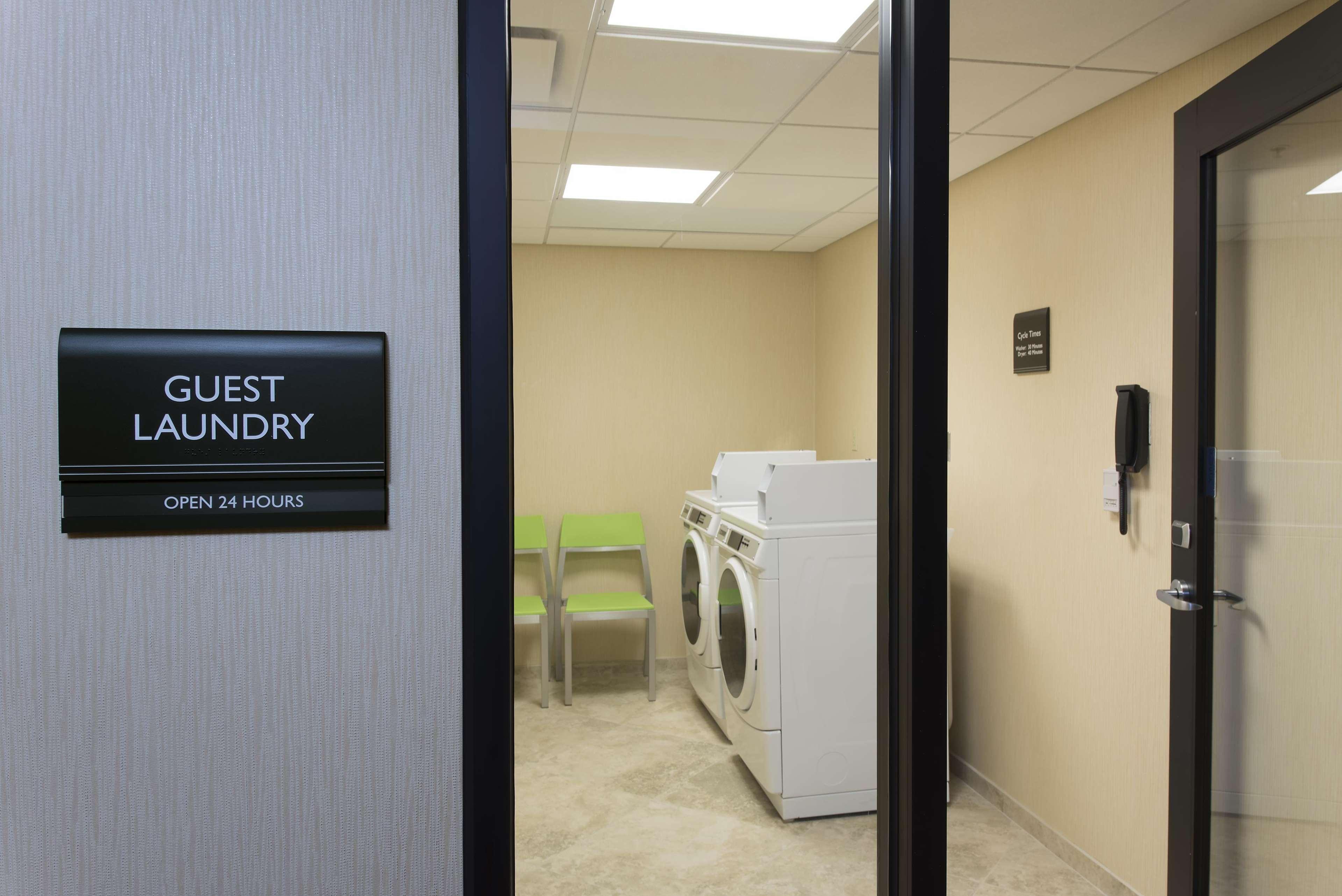 Hilton Garden Inn Louisville Downtown Ngoại thất bức ảnh