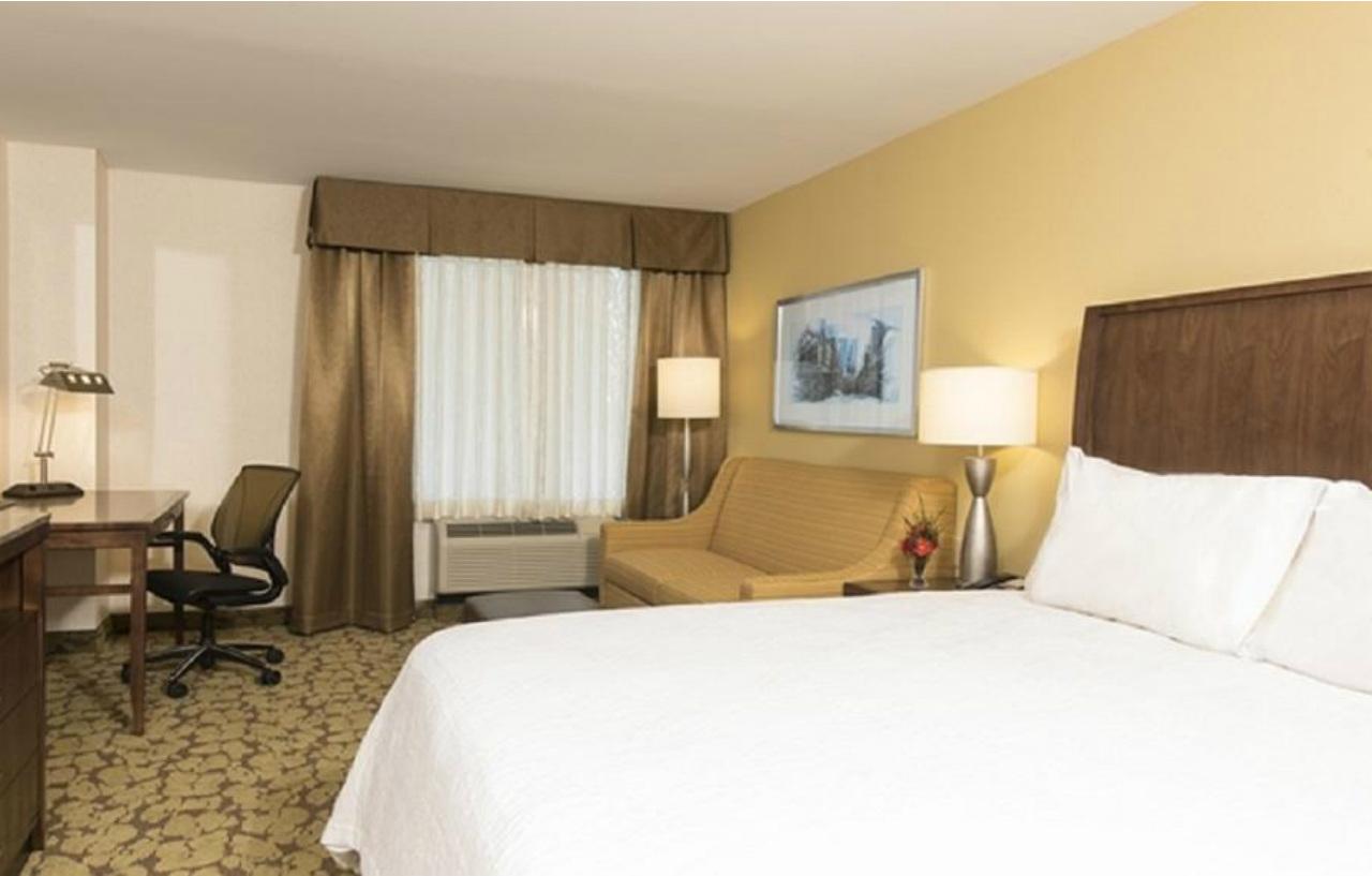 Hilton Garden Inn Louisville Downtown Ngoại thất bức ảnh